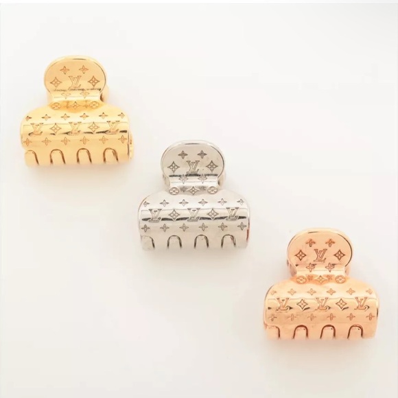 Louis Vuitton Accessories - Louis Vuitton Mini Hair Claw Clip Accessoire Nanogram M68940 Set Giftable